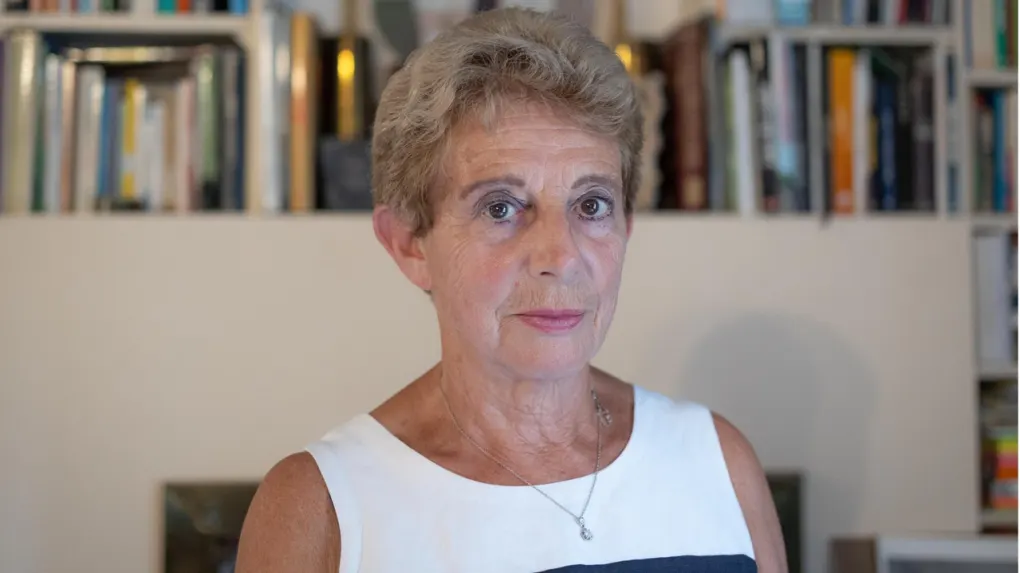 Martine APERCÉ